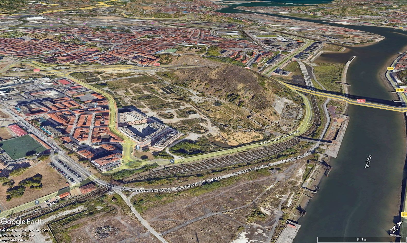 Vista aérea del ámbito de Safanitro junto a las infraestructuras viarias, ferroviarias y fluviales.
